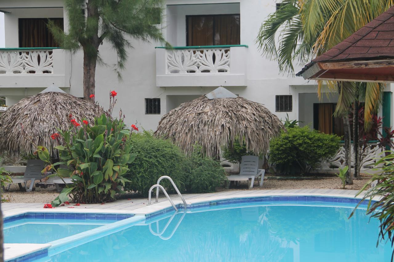 El Caucho Hotel Boca Chica Exterior photo