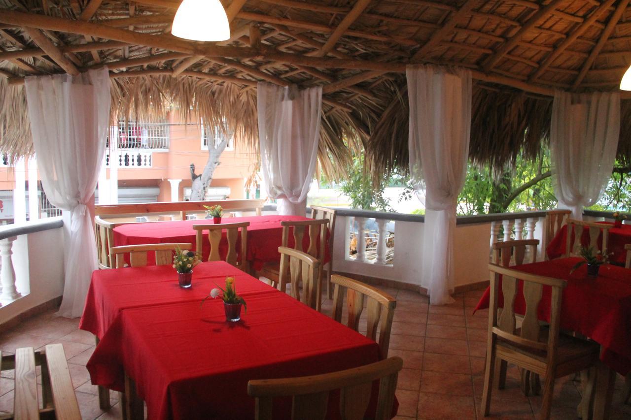 El Caucho Hotel Boca Chica Exterior photo